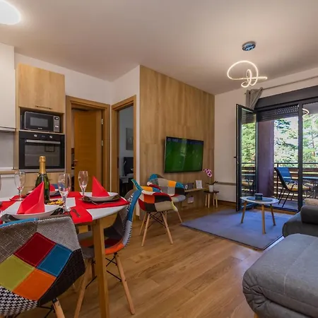 Pekovic Blue-apartman Pama