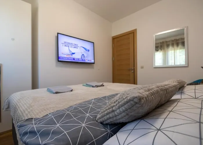 Pekovic Blue-apartman Pama Apartamento